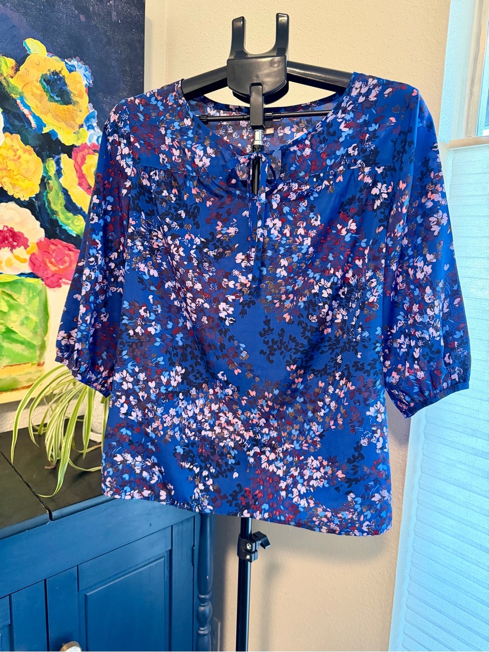 White Stag S Blue Floral Leaf Print Tie Neck Peasant Blouse